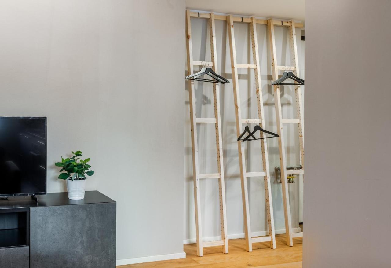 Joivy Charming Flat With Desk Apartment มิลาน ภายนอก รูปภาพ